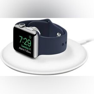 Apple magnetic charging dock